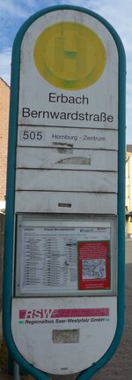 (162'558) - BSW-Haltestellenschild - Erbach, Bernwardstrasse - am 25. Juni 2015