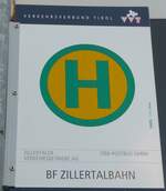 (175'878) - Zillertaler Verkehrsbetriebe/BB-POSTBUS-Haltestellenschild - Jenbach, Bf Zillertalbahn - am 18. Oktober 2016