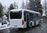 evobus-kloten/840761/259713---daimler-buses-winterthur-- (259'713) - Daimler Buses, Winterthur - VS 565'808 - eMercedes am 27. Februar 2024 in Saas-Fee, Busterminal (Einsatz PostAuto)