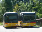 PostAuto Bern/707763/218981---postauto-bern---nr (218'981) - PostAuto Bern - Nr. 1/BE 414'001 - Mercedes (ex Klopfstein, Laupen Nr. 1) + Nr. 5/BE 316'773 - Mercedes (ex Klopfstein, Laupen Nr. 5) am 25. Juli 2020 in Laupen, Garage
