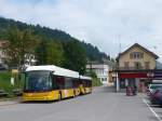 (163'230) - PostAuto Ostschweiz - SG 426'001 - Hess am 2. August 2015 beim Bahnhof Urnsch