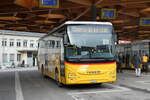 Sion/908745/284366---postauto-wallis---nr (284'366) - PostAuto Wallis - Nr. 19/VS 365'401/PID 11'912 - Iveco am 27. Januar 2026 beim Bahnhof Sion