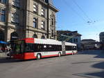 sw-wv-vw-winterthur/652736/202777---sw-winterthur---nr (202'777) - SW Winterthur - Nr. 104 - Hess/Hess Gelenktrolleybus am 21. Mrz 2019 beim Hauptbahnhof Winterthur