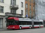 (242'501) - SW Winterthur - Nr. 176 - Solaris Gelenktrolleybus am 12. November 2022 beim Hauptbahnhof Winterthur