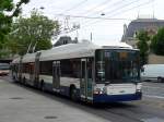 (150'804) - TPG Genve - Nr. 782 - Hess/Hess Doppelgelenktrolleybus am 26. Mai 2014 in Genve, Place des Vingt-Deux-Cantons