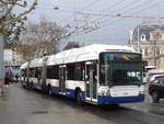 (202'240) - TPG Genve - Nr. 784 - Hess/Hess Doppelgelenktrolleybus am 11. Mrz 2019 in Genve, Place des Vingt-Deux-Cantons