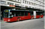 (050'201) - VB Biel - Nr. 142/BE 560'142 - Mercedes am 15. Oktober 2001 in Biel, Guisanplatz