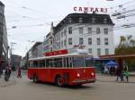(166'391) - VB Biel - Nr. 21 - Berna/Hess Trolleybus am 24. Oktober 2015 in Biel, Zentralplatz