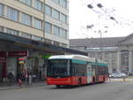 VB Biel/606487/189621---vb-biel---nr (189'621) - VB Biel - Nr. 54 - Hess/Hess Gelenktrolleybus am 26. Mrz 2018 beim Bahnhof Biel