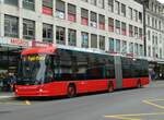 (241'922) - VB Biel - Nr. 93 - Hess/Hess Gelenktrolleybus am 29. Oktober 2022 in Biel, Guisanplatz