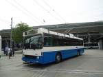 (139'121) - VBL Luzern - Nr. 259 - NAW/R&J-Hess Trolleybus am 27. Mai 2012 beim Bahnhof Luzern