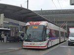 VBL Luzern/498405/170866---vbl-luzern---nr (170'866) - VBL Luzern - Nr. 239 - Hess/Hess Doppelgelenktrolleybus am 14. Mai 2016 beim Bahnhof Luzern