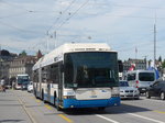 (171'395) - VBL Luzern - Nr. 207 - Hess/Hess Gelenktrolleybus am 22. Mai 2016 in Luzern, Bahnhofbrcke
