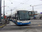 (177'180) - VBL Luzern - Nr. 228 - Hess/Hess Gelenktrolleybus am 11. Dezember 2016 beim Bahnhof Emmenbrcke Sd
