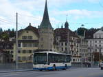 VBL Luzern/580873/185110---vbl-luzern---nr (185'110) - VBL Luzern - Nr. 718/LU 202'666 - Mercedes (ex Heggli, Kriens Nr. 718) am 18. September 2017 in Luzern, Bahnhofbrcke