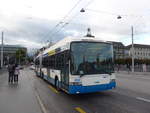 VBL Luzern/580917/185124---vbl-luzern---nr (185'124) - VBL Luzern - Nr. 202 - Hess/Hess Gelenktrolleybus am 18. September 2017 in Luzern, Bahnhofbrcke