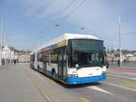 VBL Luzern/729199/223813---vbl-luzern---nr (223'813) - VBL Luzern - Nr. 203 - Hess/Hess Gelenktrolleybus am 26. Februar 2021 in Luzern, Bahnhofbrcke