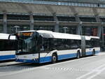 VBL Luzern/773662/234479---vbl-luzern---nr (234'479) - VBL Luzern - Nr. 108/LU 15'052 - Solaris am 11. April 2022 beim Bahnhof Luzern