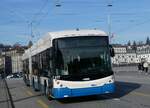 (259'171) - VBL Luzern - Nr. 217 - Hess/Hess Gelenktrolleybus am 6. Februar 2024 in Luzern, Bahnhofbrcke