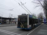 VBL Luzern/873653/271184---vbl-luzern---nr (271'184) - VBL Luzern - Nr. 221 - Hess/Hess Gelenktrolleybus am 14. Januar 2025 beim Bahnhof Luzern