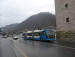 VMCV Clarens/643360/200059---vmcv-clarens---nr (200'059) - VMCV Clarens - Nr. 1 - Van Hool Gelenktrolleybus am 17. Dezember 2018 beim Bahnhof Villeneuve