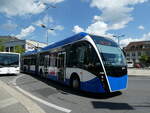 (234'922) - VMCV Clarens - Nr. 806 - Van Hool Gelenktrolleybus am 30. April 2022 beim Bahnhof Vevey