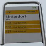 (168'770) - PostAuto-Haltestellenschild - Frick, Unterdorf - am 20. Februar 2016