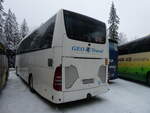 (258'303) - GEO Travel, Effretikon - ZH 210'544 - Mercedes am 6. Januar 2024 in Adelboden, Unter dem Birg