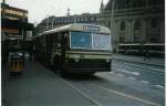 (017'028) - SVB Bern - Nr. 24 - FBW/SWS-R&J Gelenktrolleybus am 14. Mai 1997 beim Bahnhof Bern