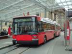 Bern/395423/144030---bernmobil-bern---nr (144'030) - Bernmobil, Bern - Nr. 17 - NAW/Hess Gelenktrolleybus am 11. Mai 2013 beim Bahnhof Bern