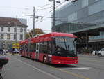Bern/638916/199075---bernmobil-bern---nr (199'075) - Bernmobil, Bern - Nr. 31 - Hess/Hess Gelenktrolleybus am 29. Oktober 2018 beim Bahnhof Bern