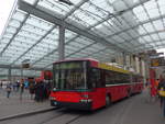 Bern/639157/199125---bernmobil-bern---nr (199'125) - Bernmobil, Bern - Nr. 13 - NAW/Hess Gelenktrolleybus am 29. Oktober 2018 beim Bahnhof Bern