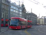 Bern/647968/201440---bernmobil-bern---nr (201'440) - Bernmobil, Bern - Nr. 32 - Hess/Hess Gelenktrolleybus am 4. Februar 2019 beim Bahnhof Bern
