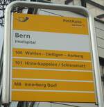 (137'583) - PostAuto-Haltestellenschild - Bern, Inselspital - am 9.