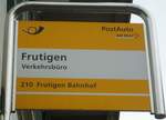 Frutigen/737956/130997---postauto-haltestellenschild---frutigen-verkehrsbuero (130'997) - PostAuto-Haltestellenschild - Frutigen, Verkehrsbro - am 15. November 2010
