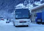 Grindelwald/873872/271257---hilrio-schoetz---lu (271'257) - Hilrio, Schtz - LU 180'801 - Volvo am 18. Januar 2025 beim Bahnhof Grindelwald Grund