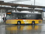 (245'069) - PostAuto Bern - Nr. 11'113/BE 745'481/PID 11'113 - Solaris (ex Nr. 481) am 15. Januar 2023 beim Bahnhof Gstaad