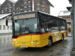 (245'074) - PostAuto Bern - Nr. 11'113/BE 745'481/PID 11'113 - Solaris (ex Nr. 481) am 15. Januar 2023 beim Bahnhof Gstaad