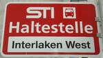 (131'914) - STI-Haltestellenschild - Interlaken, Interlaken West - am 31. Dezember 2010