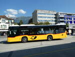 (254'118) - PostAuto Bern - BE 610'531/PID 11'947 - Mercedes am 21. August 2023 beim Bahnhof Interlaken West