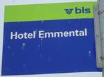(131'749) - bls-Haltestellenschild - Langnau, Hotel Emmental - am 28.