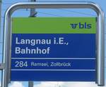 (225'867) - bls-Haltestellenschild - Langnau i.E., Bahnhof - am 13. Juni 2021