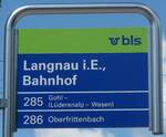 (225'870) - bls-Haltestellenschild - Langnau i.E., Bahnhof - am 13. Juni 2021