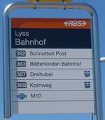(217'175) - RBS-Haltestellenschild - Lyss, Bahnhof - am 21.