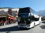 (255'821) - Daimler Buses, Winterthur - ZH 652'587 - Setra am 2. Oktober 2023 beim Bahnhof Meiringen (Einsatz Intertours)