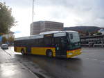 (222'596) - PostAuto Bern - BE 653'386 - Mercedes am 24. Oktober 2020 beim Bahnhof Spiez