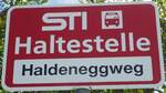 Steffisburg/740205/133880---sti-haltestellenschild---steffisburg-haldeneggweg (133'880) - STI-Haltestellenschild - Steffisburg, Haldeneggweg - am 28. Mai 2011