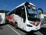 (239'014) - Aus England: P.C. Coaches, Lincoln - Y999 PCC - Scania/Irizar am 13. August 2022 in Thun, Seestrasse