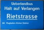 (257'239) - VBZ-Haltestellenschild - Glattbrugg, Rietstrasse - am 27. November 2023 in Thun