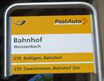 (228'020) - PostAuto-Haltestellenschild - Weissenbach, Bahnhof - am 13. September 2021